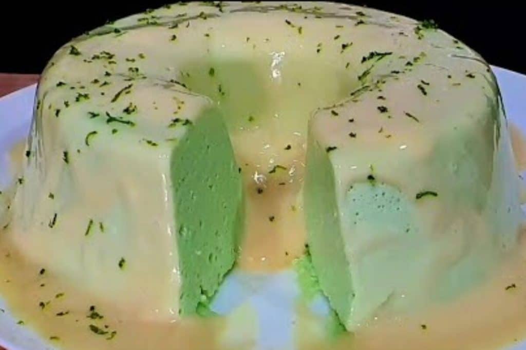 Sobremesa de limão com cobertura cremosa que não vai ao fogo em nenhum momento de preparo 28 sobremesa de limão