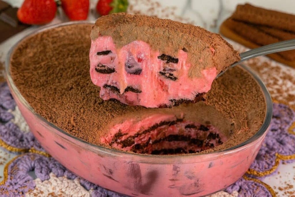 sobremesa gelada de morango