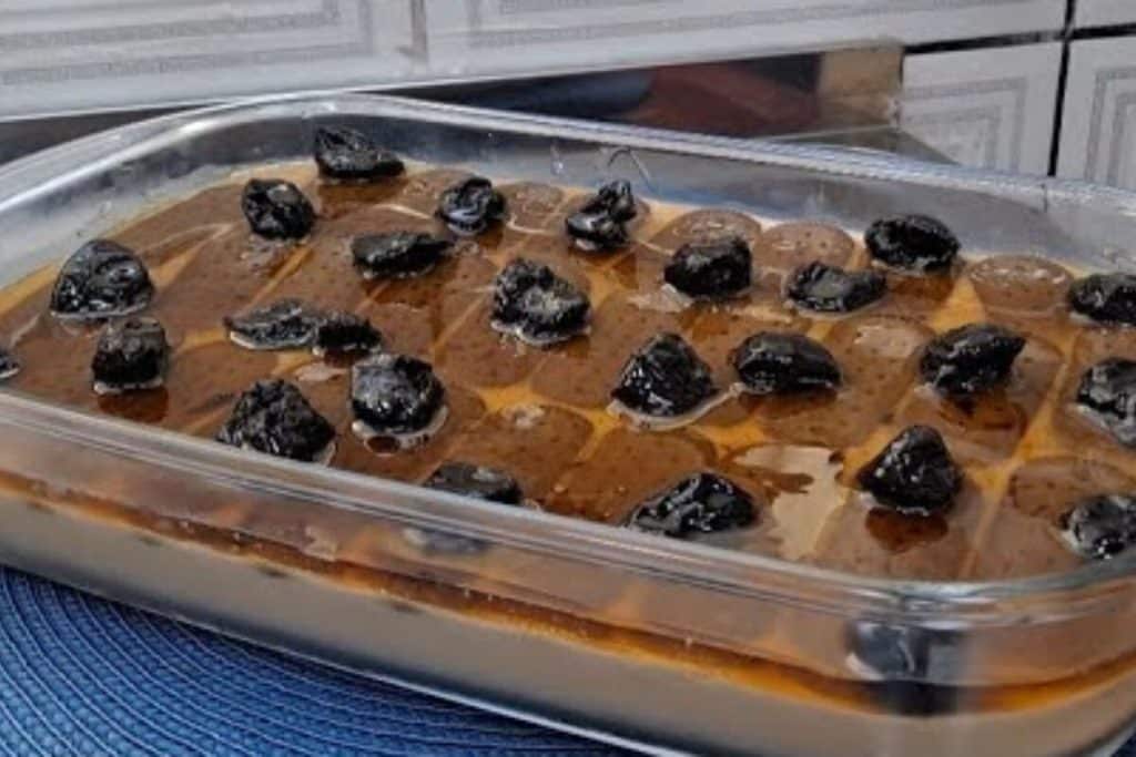 Sobremesa com doce de leite e ameixa: a combinação clássica e deliciosa para o seu fim de semana 161 sobremesa com doce de leite