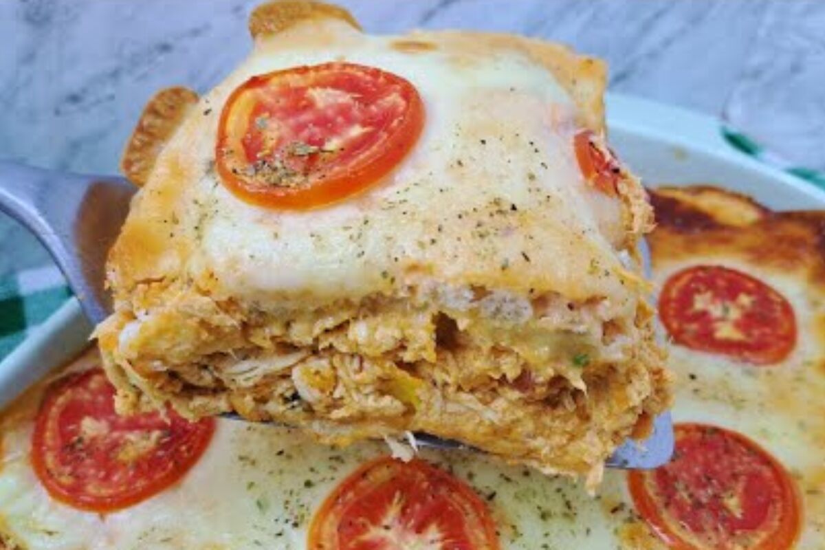 torta de frango com pão de forma