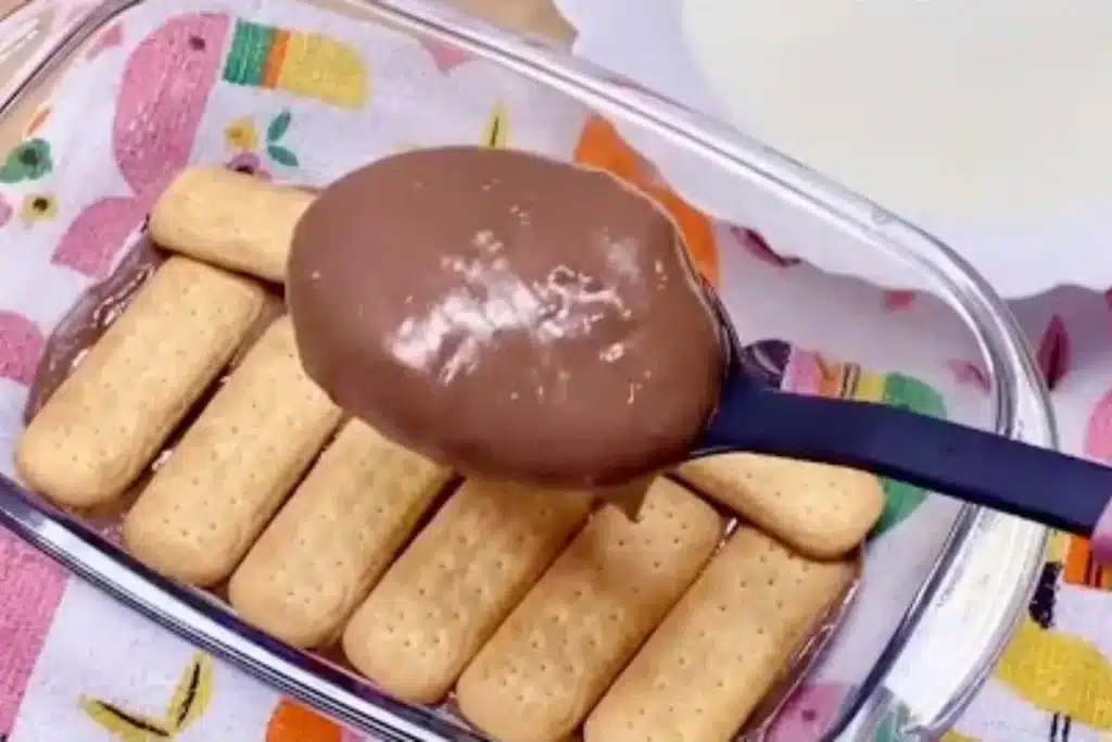 Bombonzão gelado na travessa: uma sobremesa maravilhosa que vai encantar todo mundo e é muito simples de preparar para a família 4 bombonzão gelado na travessa