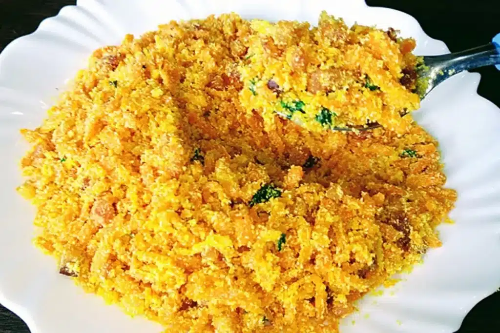 Receita de farofa de cenoura com bacon crocante e bem temperada para acompanhar suas refeições 4 farofa de cenoura com bacon