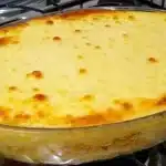 Mandioca gratinada: depois desta receita super cremosa e fácil, você só vai querer comer mandioca assim 3 mandioca gratinada