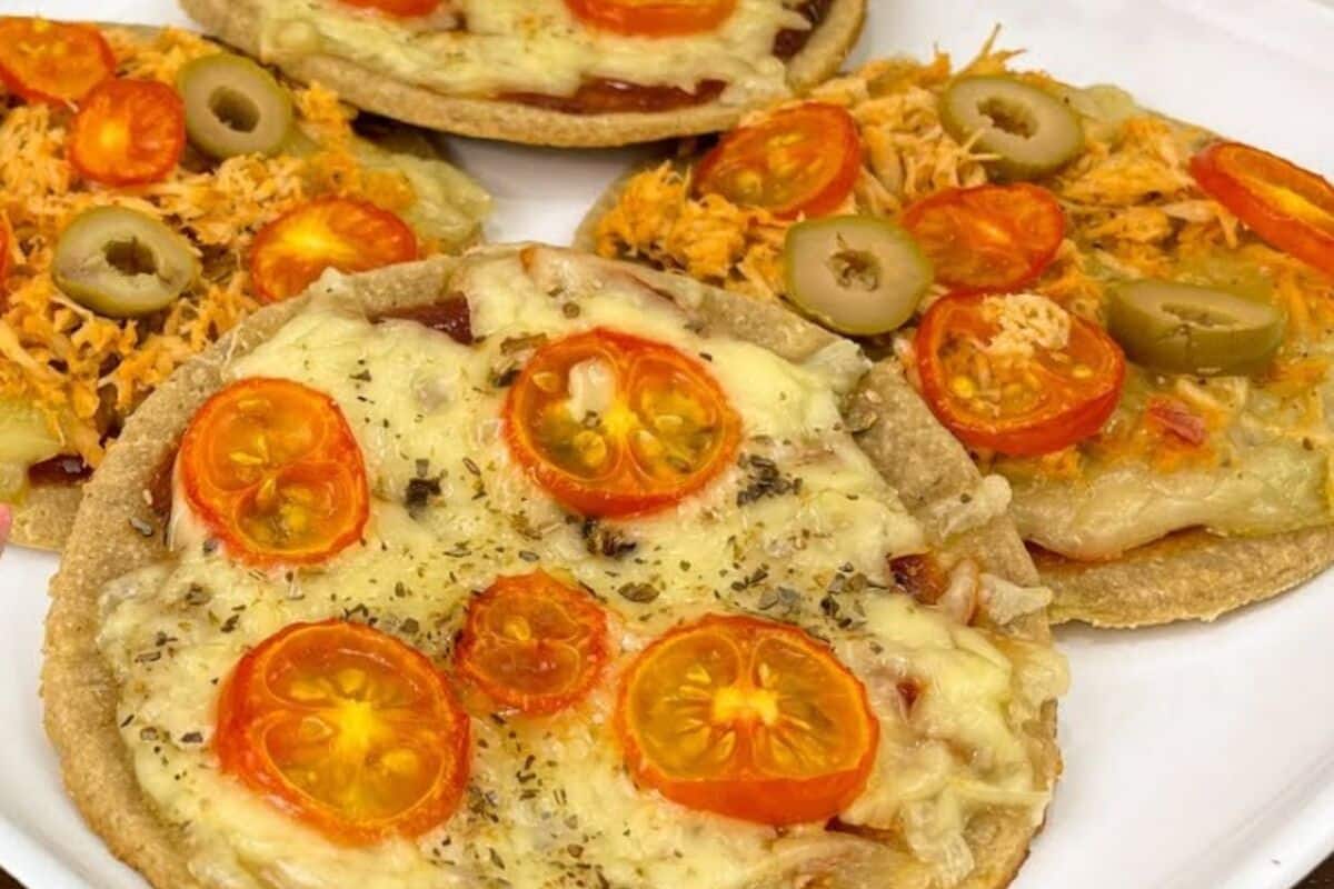 Mini pizza fit sem leite e sem glúten, uma opção saudável e muito fácil de fazer para o seu lanche 46 mini pizza fit
