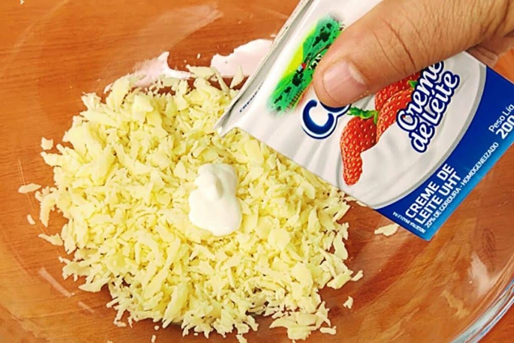 Receita de pãozinho de queijo com creme de leite e muçarela: descubra o segredinho das padarias 69 pãozinho de queijo