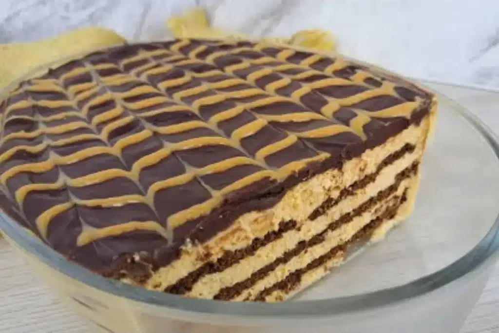 Pavê de doce de leite: a sobremesa mais fácil do mundo que não precisa ir ao fogão e fica pronta bem rápido 4 pavê de doce de leite