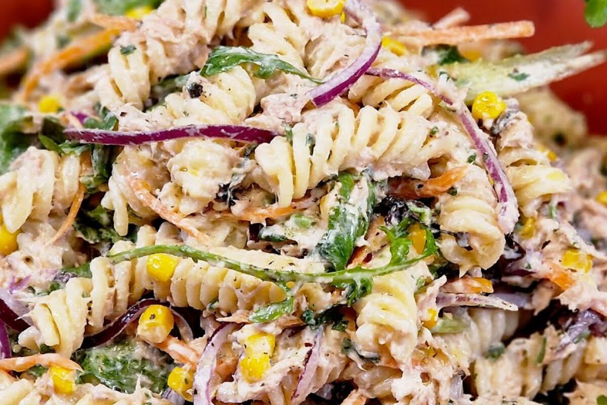 Como fazer salada de macarrão super rápida que fica pronta em poucos minutos para o seu almoço 178 salada de macarrão