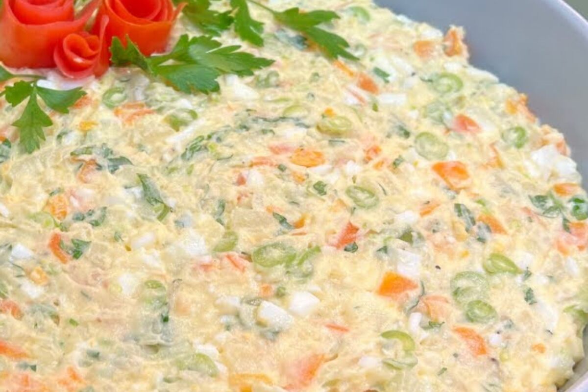 Salada de maionese clássica e bem temperada, o acompanhamento indispensável para o seu almoço em família 130 salada de maionese