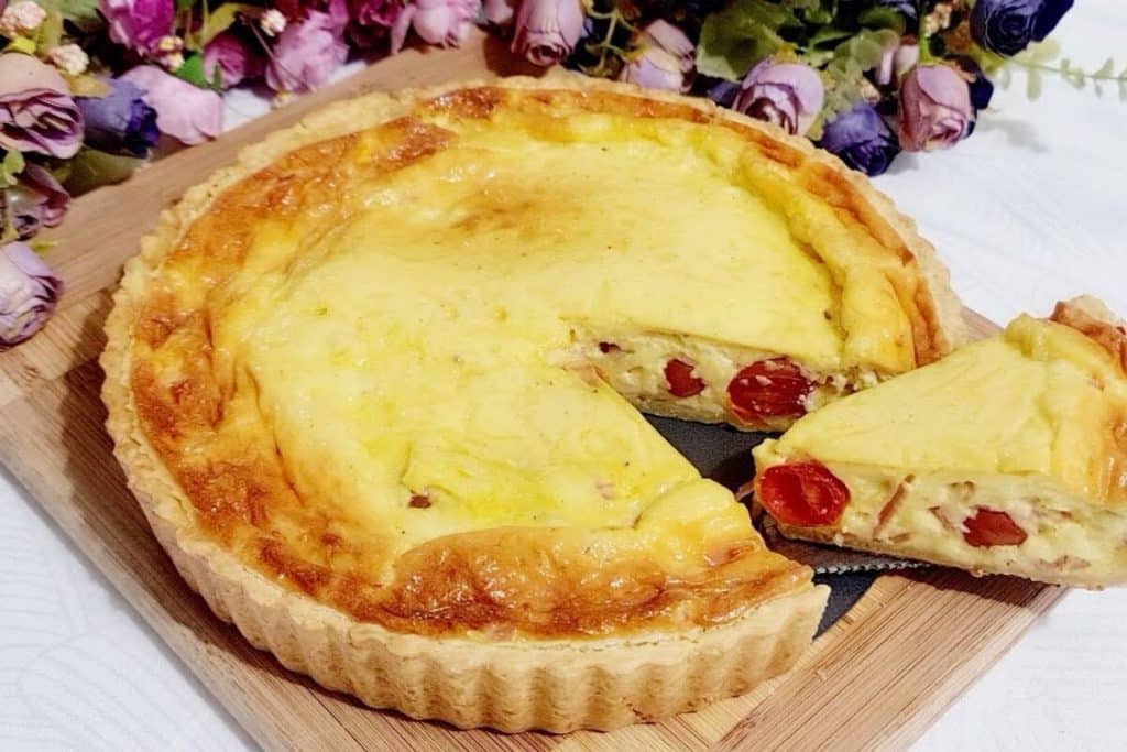 Como fazer torta de tomate, presunto e queijo tipo quiche para uma refeição leve e sofisticada 189 torta de tomate