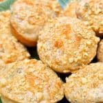 Bolinho salgado assado