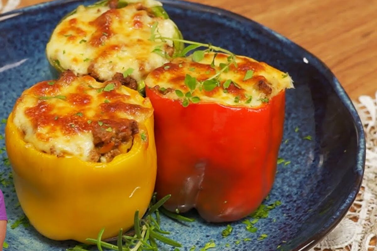 Pimentão recheado, uma receita diferente e fácil de fazer, que vai alegrar o jantar da família 13 Pimentão recheado