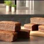 Bolo cremoso de chocolate