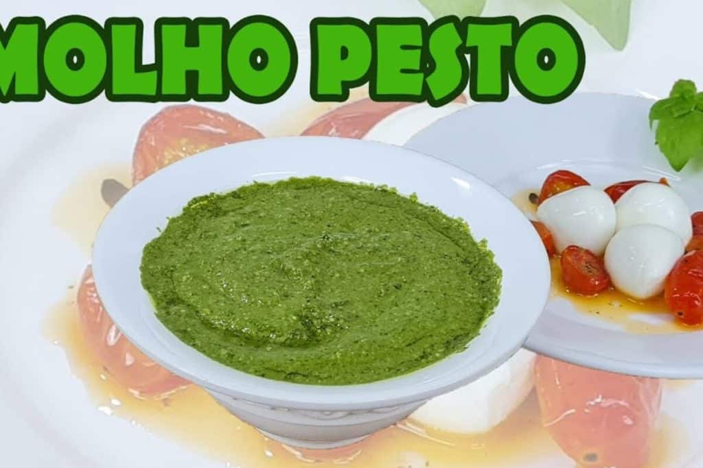 Molho pesto com manjericão, um molho clássico feito com facilidade para deixar suas massas divinas 182 Molho pesto com manjericão