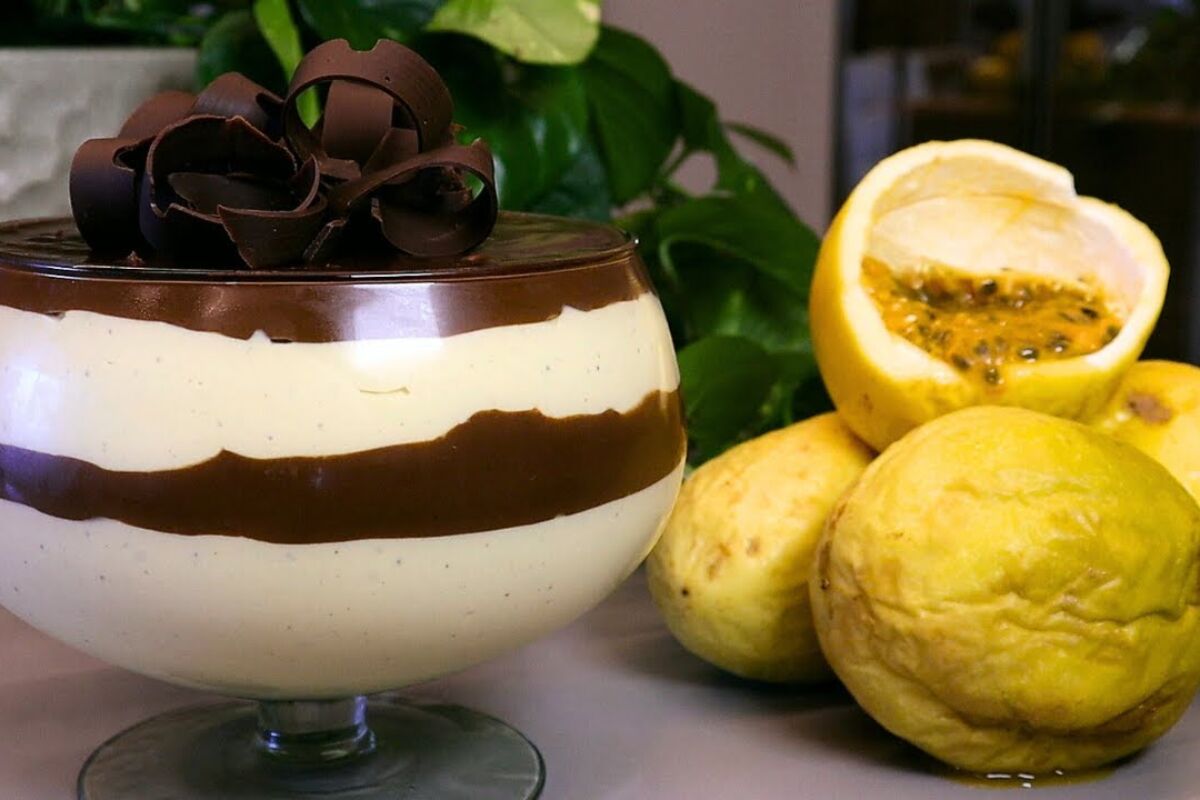 Mousse de maracujá com ganache