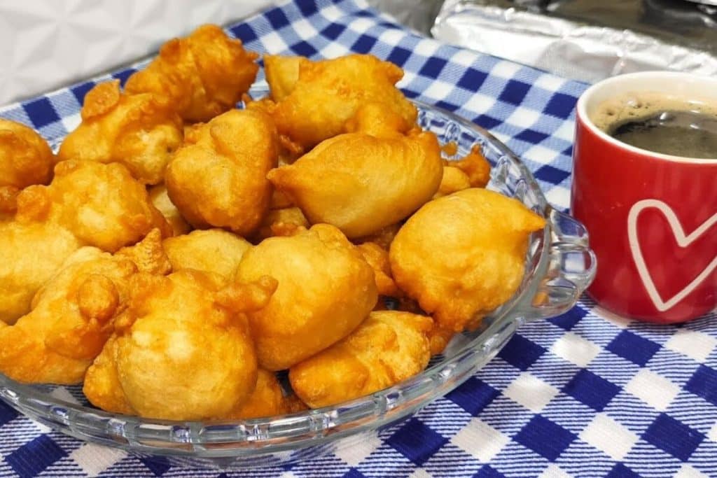 Bolinho de chuva salgado