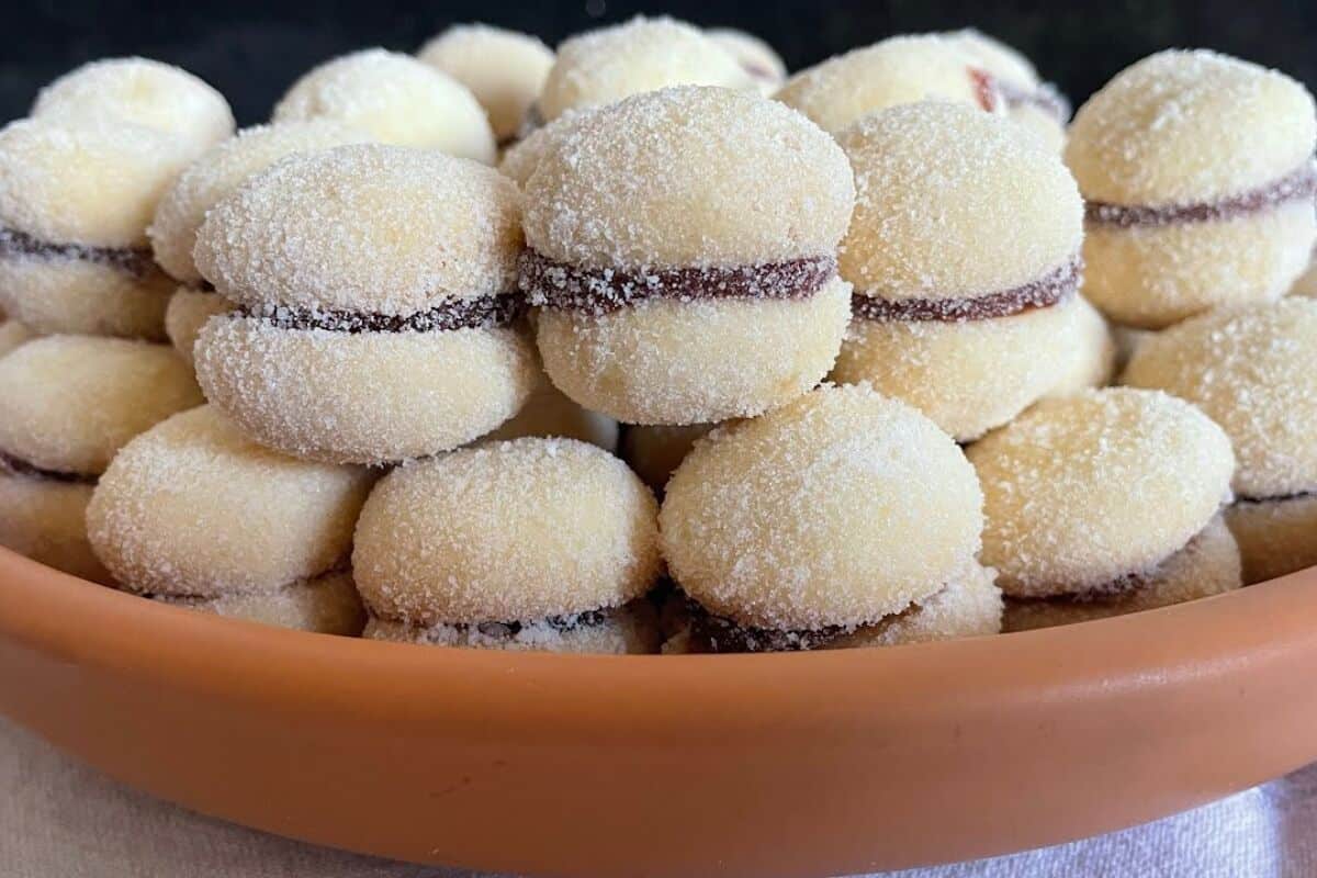 Casadinho de goiabada que derrete na boca, uma receita deliciosa, muito fácil e rápida de preparar 145 Casadinho de goiabada