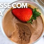 Mousse de chocolate com água