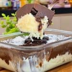 Bombom de coco na travessa