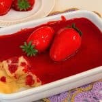 Morango do amor na travessa