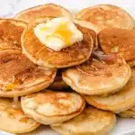 Panqueca sem ovo e sem leite, que fica irresistível e é perfeita para variar o cardápio 1 Panqueca sem ovo