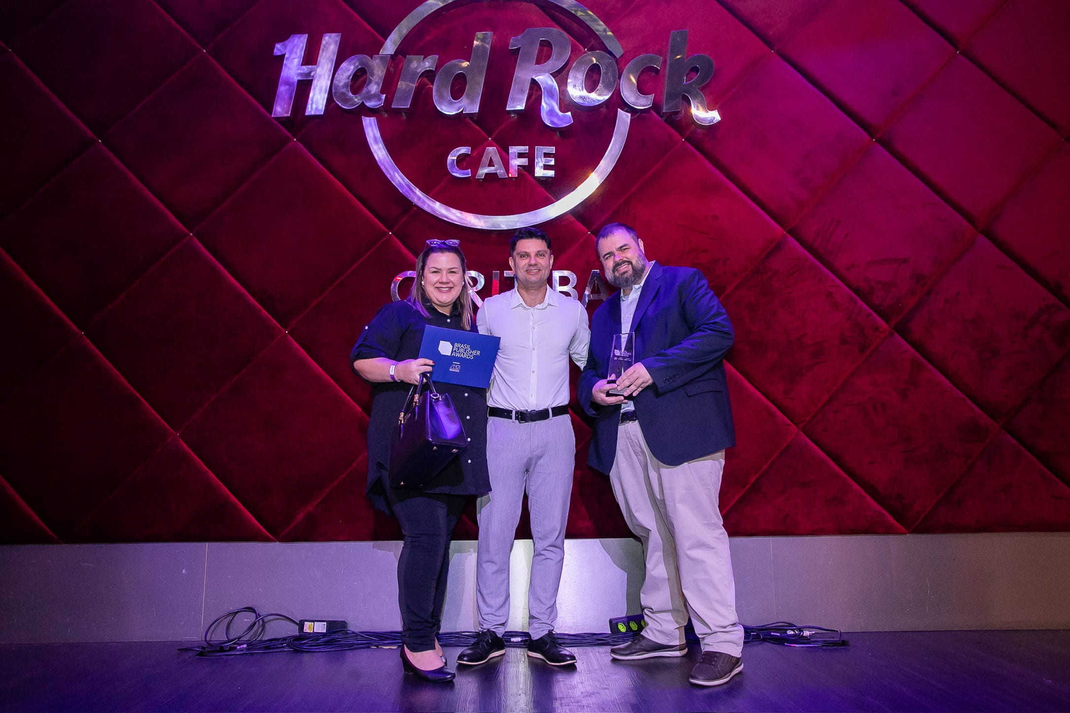 Troféu físico Brasil Publisher Awards 2024