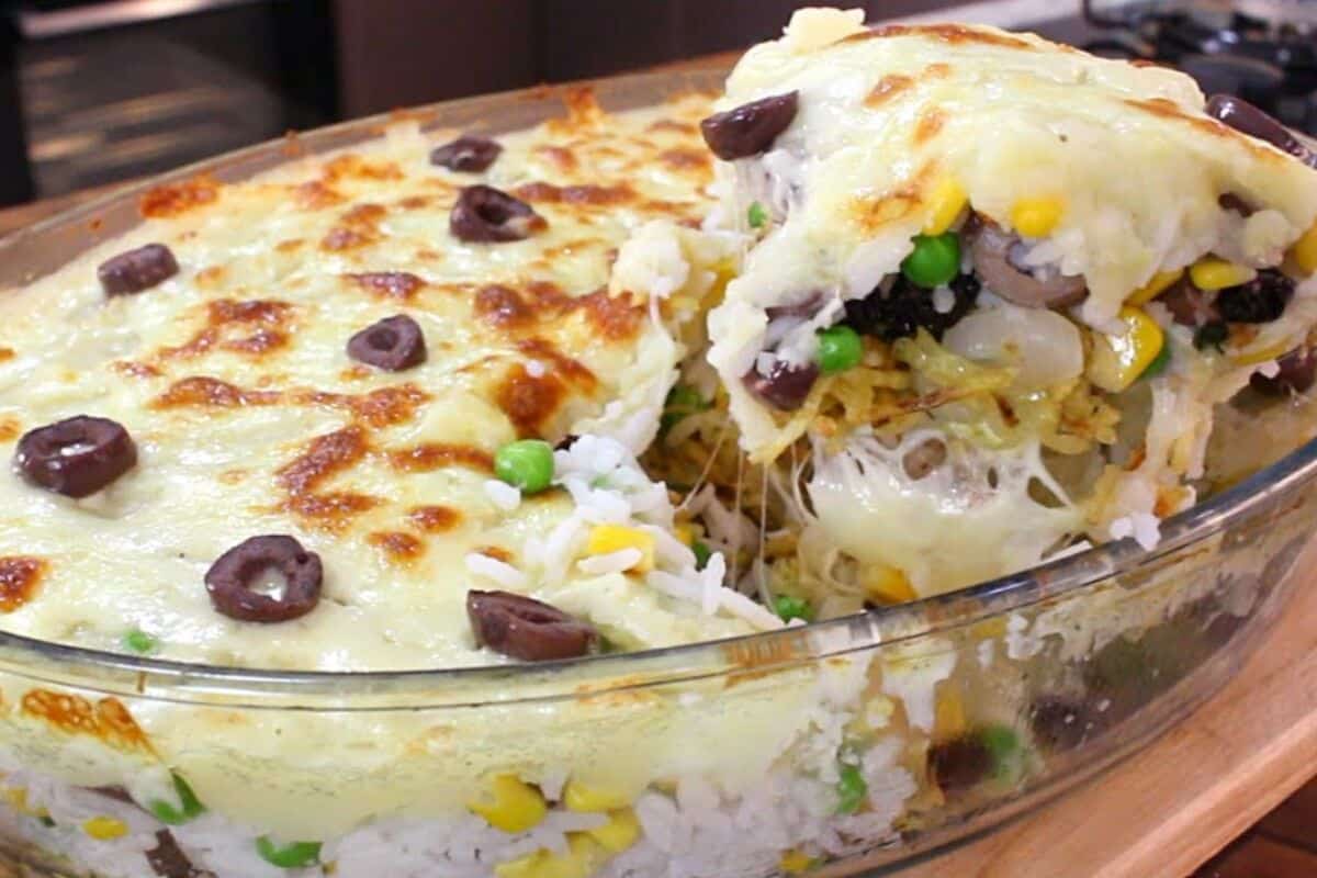 Arroz de forno: transforme o seu arroz branco num prato completo e gratinado que fica delicioso 61 Arroz de forno