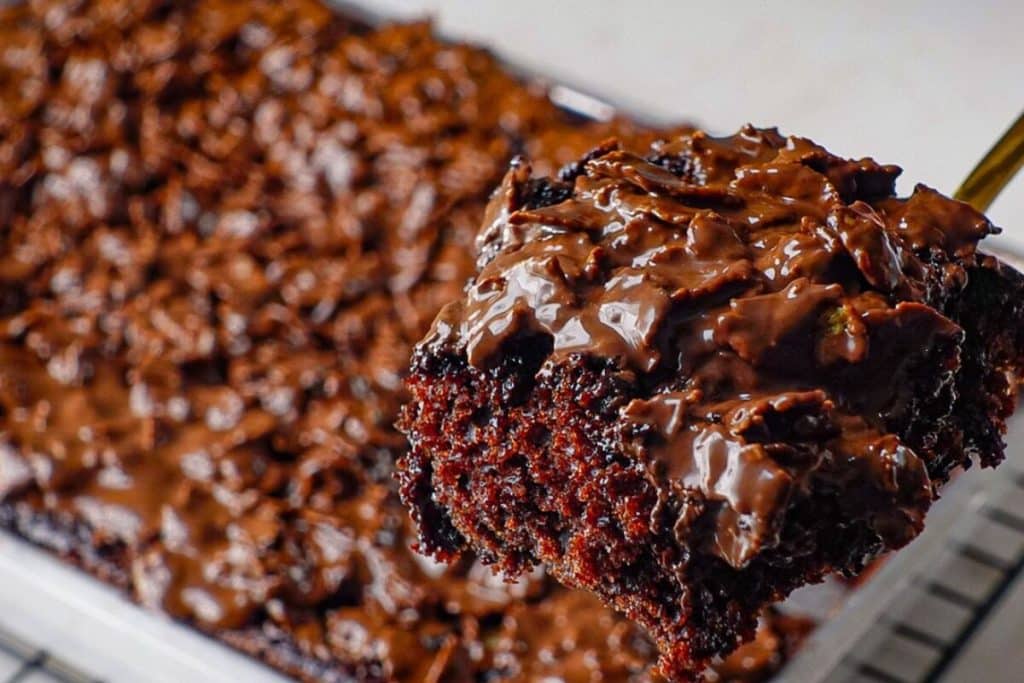 Bolo de chocolate crocante