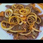 Bife acebolado