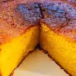 Bolo de fubá com laranja
