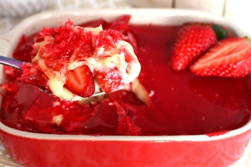 Morango do amor na travessa