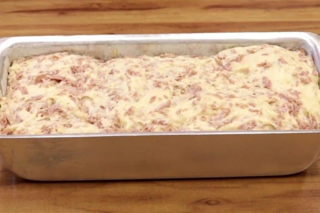 Pão de calabresa sem sovar