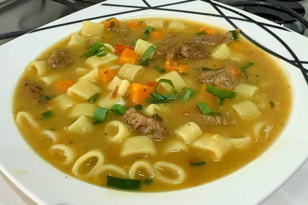 Sopa de carne