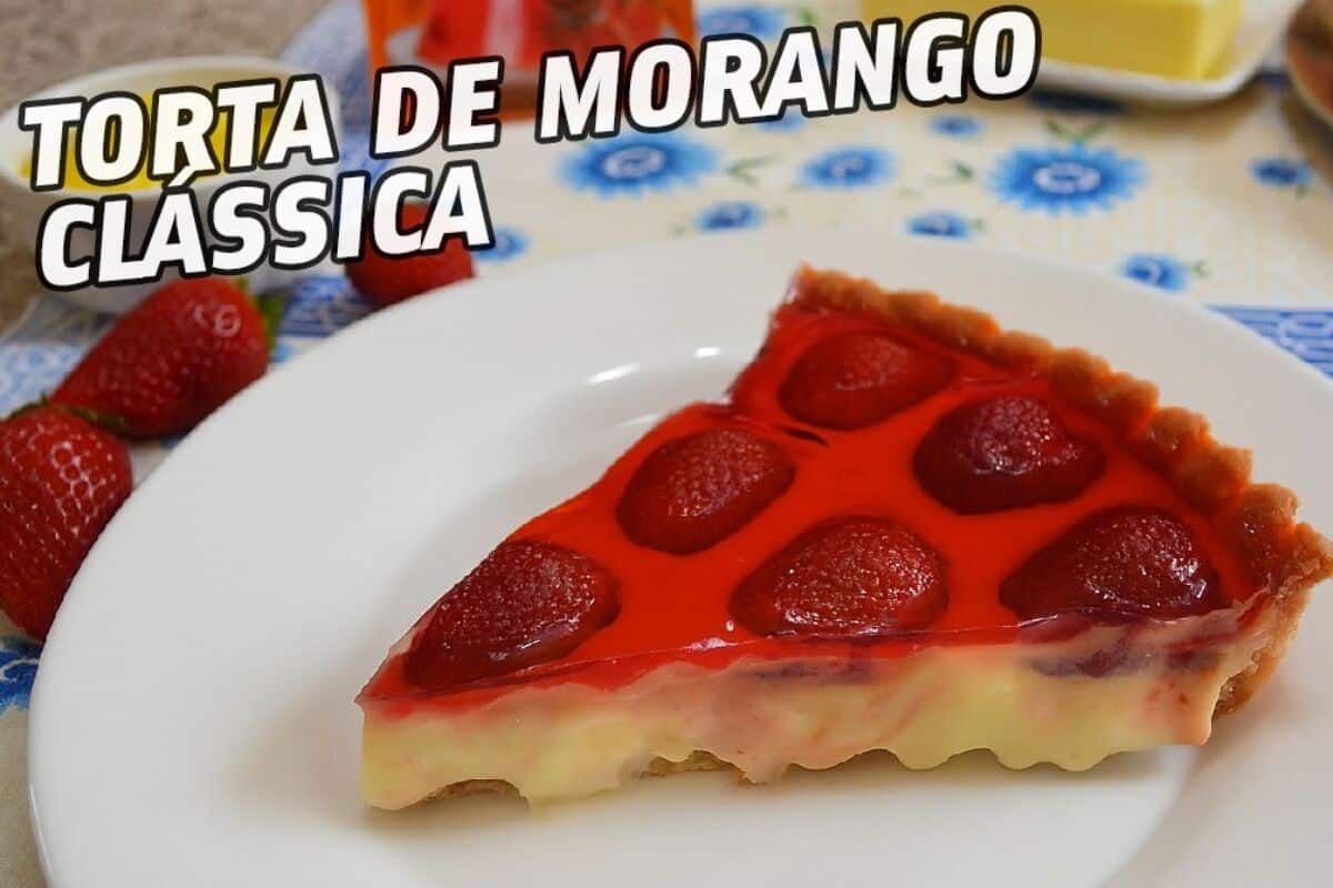 Torta de morango de padaria