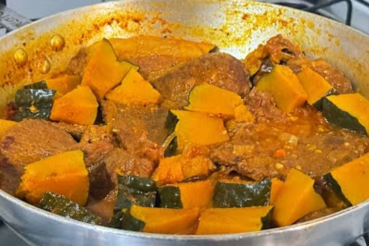 Bife de frigideira ao molho