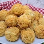 Bolinho de frango com milho