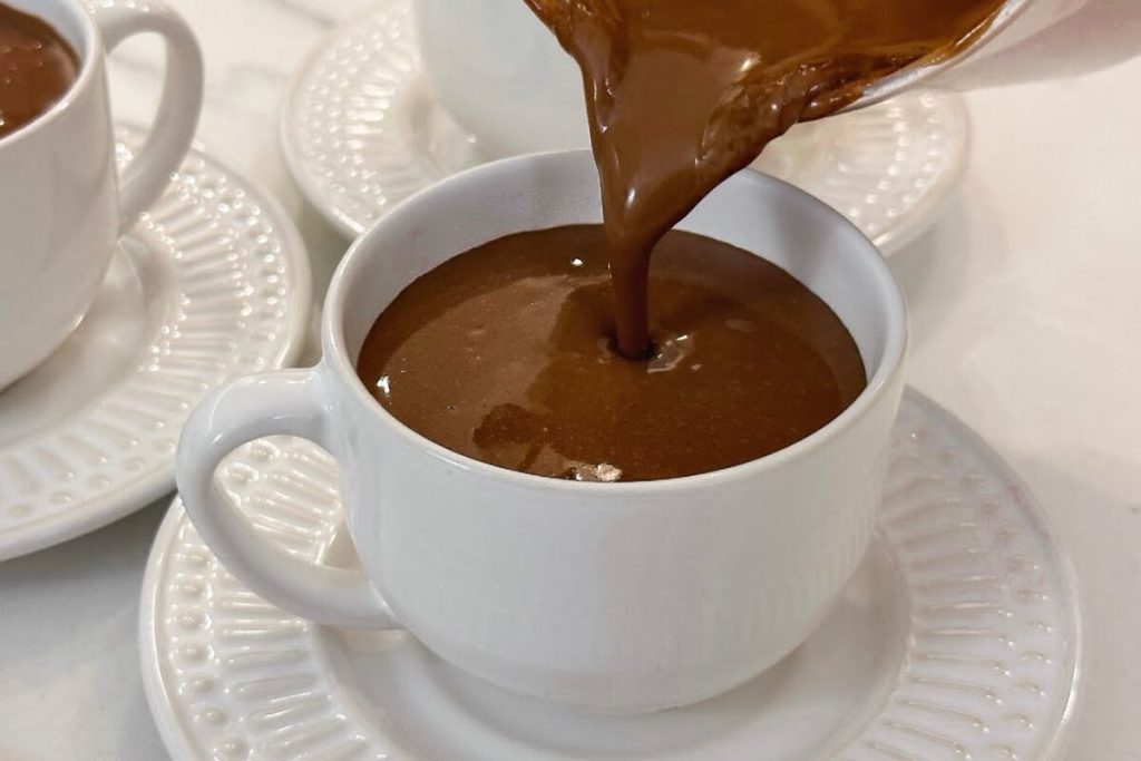 Chocolate quente cremoso