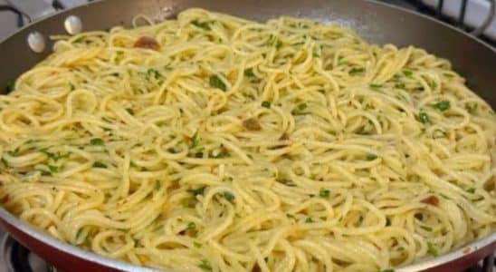 Macarrão alho e óleo
