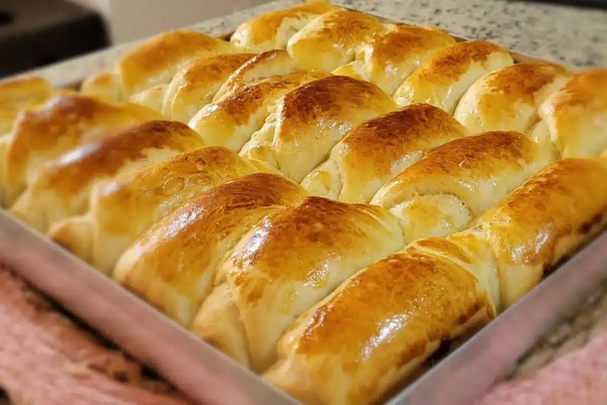Pãozinho de leite tipo bisnaguinha, muito fofinho e fácil de modelar, que as crianças vão amar 189 Pãozinho de leite