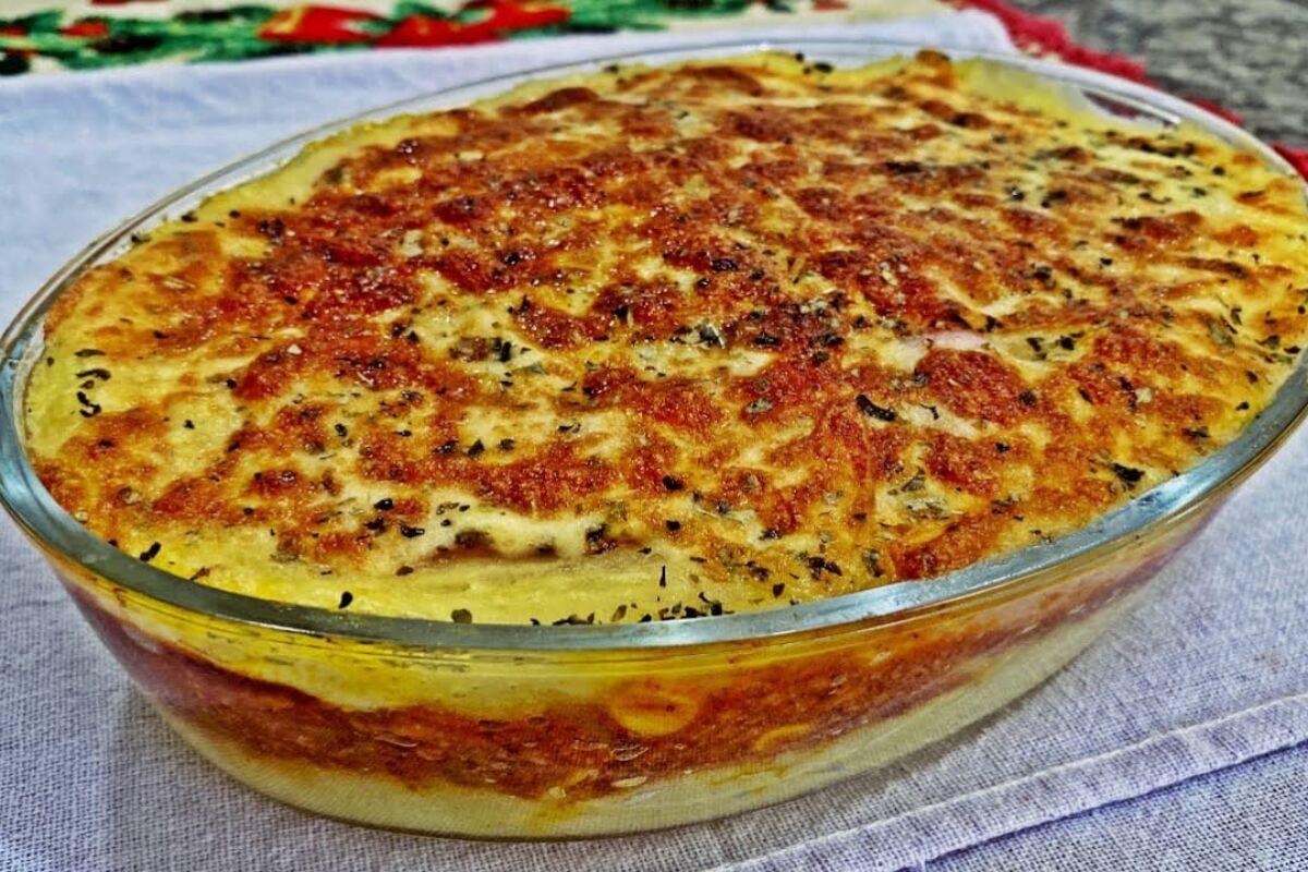 Batata com carne moída gratinada, que fica um verdadeiro espetáculo e todos vão elogiar 161 Batata com carne moída