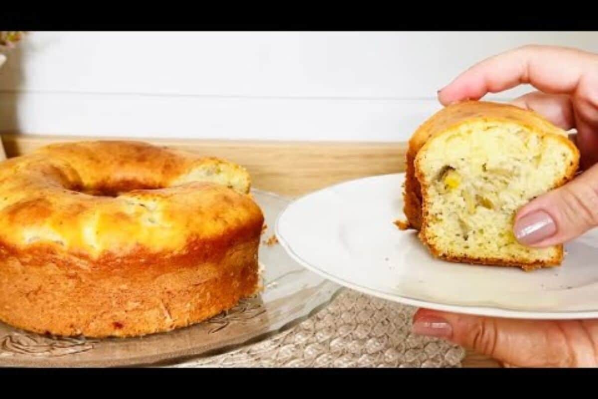 Bolo de banana simples