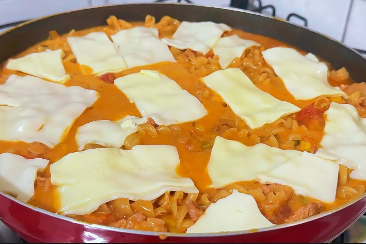 Macarronada de frigideira, um macarrão muito cremoso e suculento de um jeito bem prático 113 Macarronada de frigideira