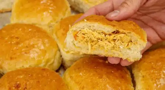 Pão de batata com frango