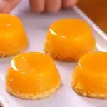 Quindim perfeito feito com dicas especiais para não ficar com cheiro de ovo, uma gostosura 1 Quindim