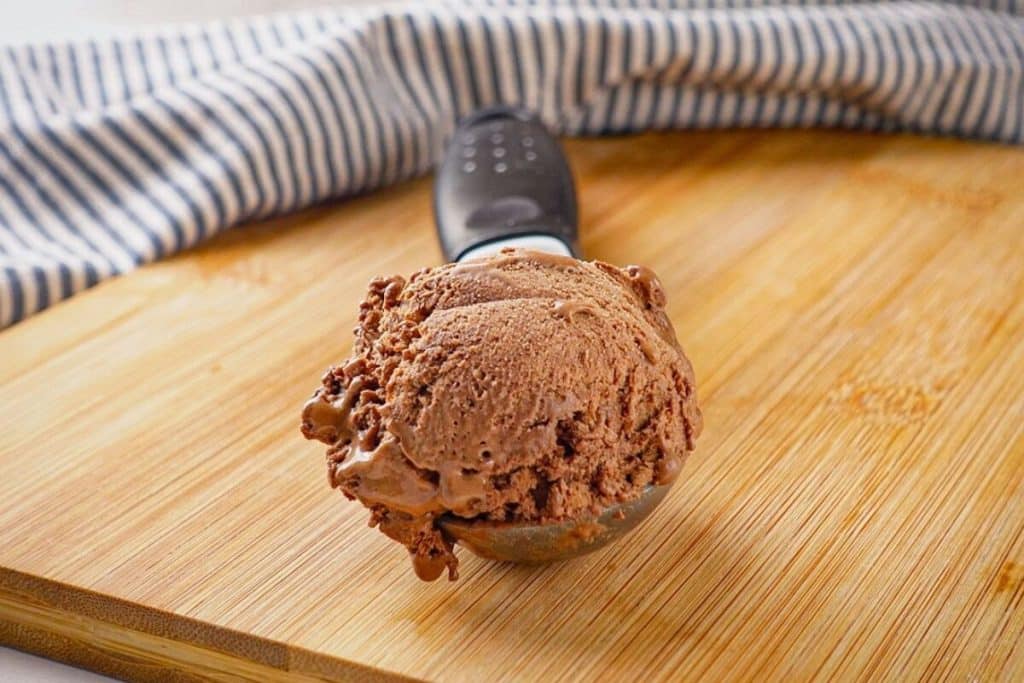 Sorvete Chicabon caseiro muito cremoso e com aquele sabor de infância que todos adoram 44 Sorvete Chicabon caseiro