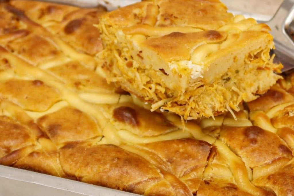 Torta de frango cremosa