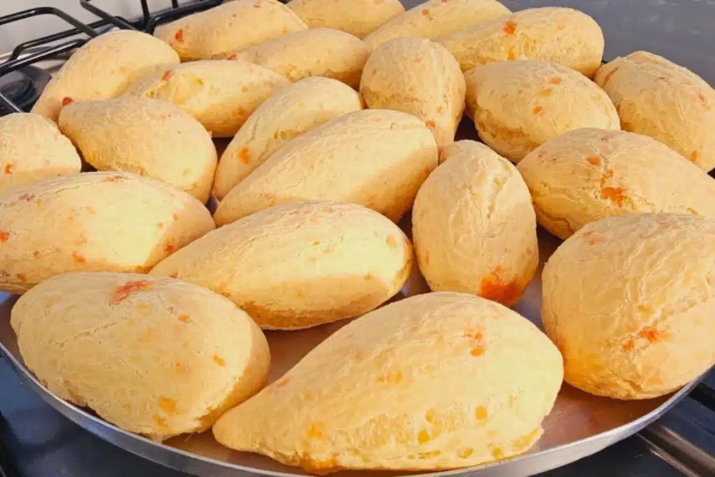Biscoito de polvilho chimango assado e muito crocante, um petisco delicioso que todos amam 4 Biscoito de polvilho chimango