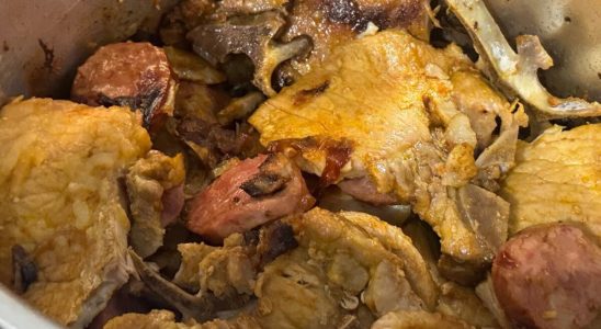 Carne assada de panela feita com bisteca de porco na pressão, super macia e suculenta 4 Carne assada de panela