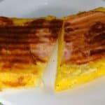 Cuscuz de sanduicheira