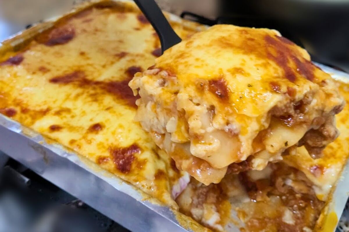 Lasanha cremosa feita de um jeito prático, rápido e cheio de sabor, para a família elogiar e repetir 15 Lasanha cremosa