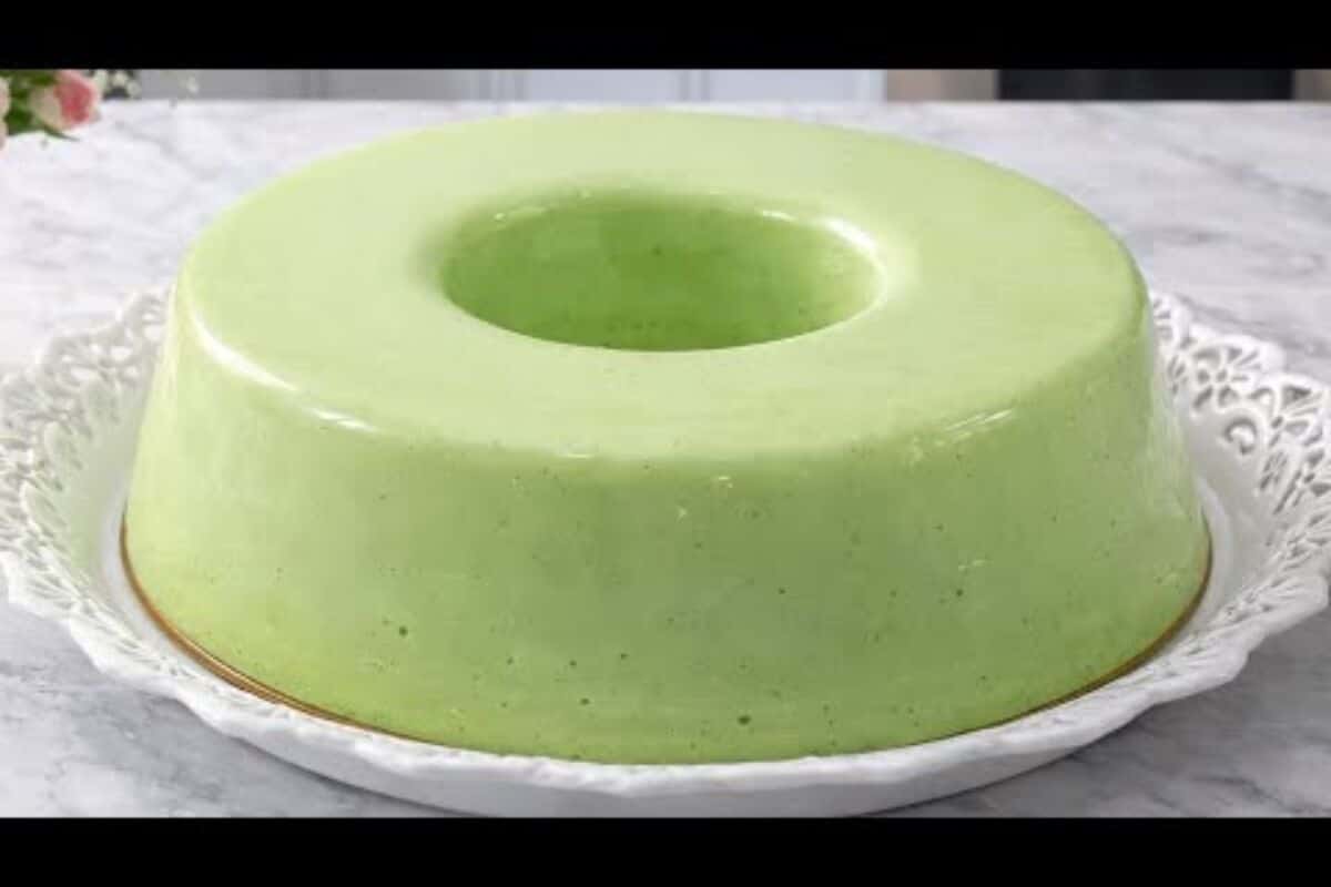 Mousse de abacate super cremoso e refrescante, uma sobremesa rápida e surpreendente 152 Mousse de abacate